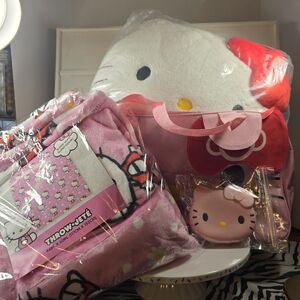 Hello Kitty bundle